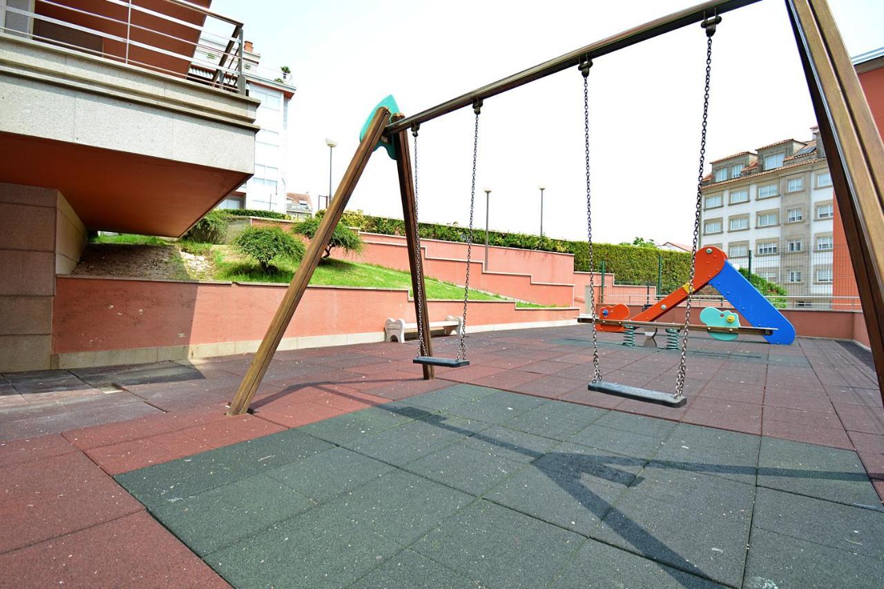 Galihost - Apartamento Con Piscina En El Centro De Sanxenxo Esterno foto