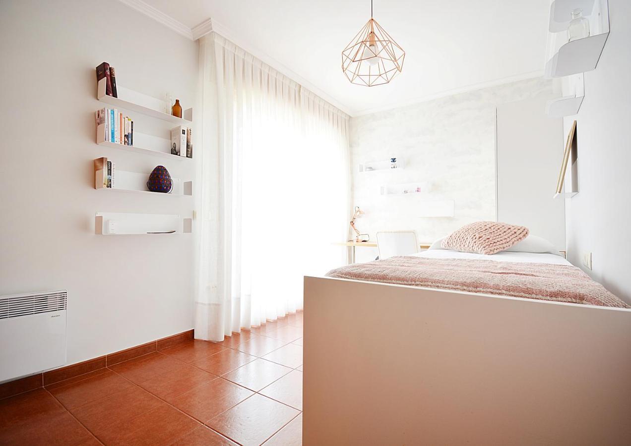 Galihost - Apartamento Con Piscina En El Centro De Sanxenxo Esterno foto